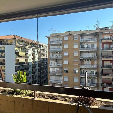 La Rosa Di Roma Di Momy Apartment Bagian luar foto